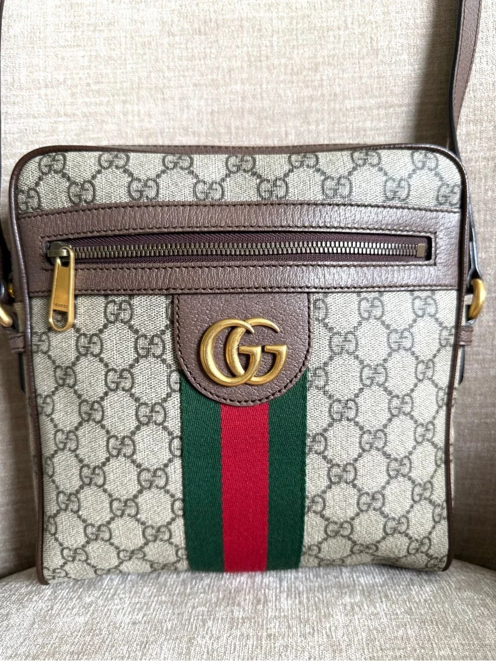 Gucci authentic gg